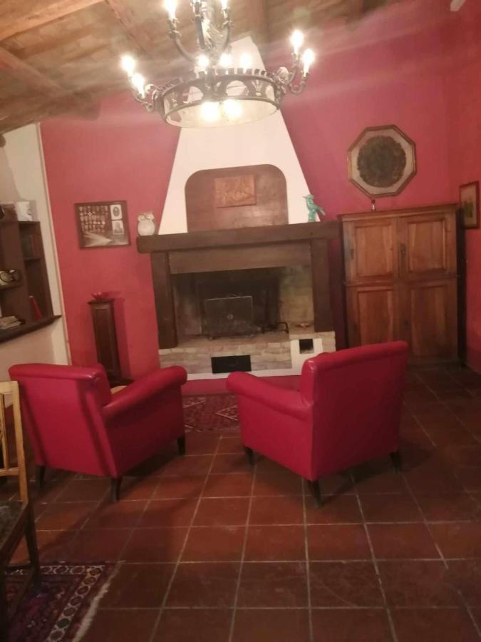 Le Case Rosse Verucchio Extérieur photo
